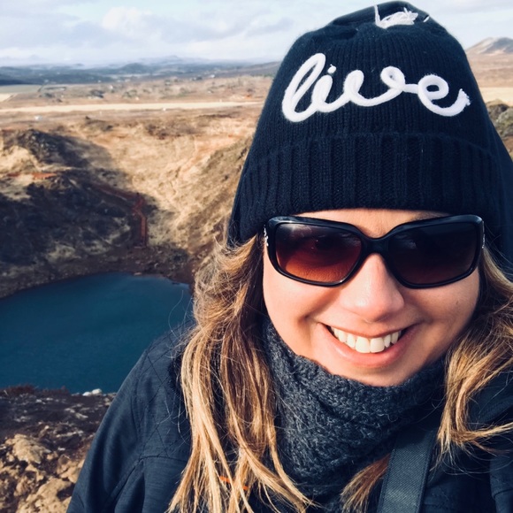 POSH Ambassador - Picture 2 of 4